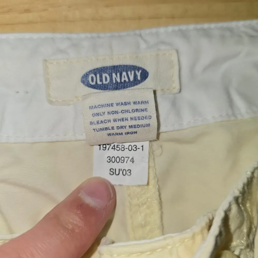 Y2k Old Navy Low Rise Cargo Capris Womens Size 4 Butter Yellow 100% Cotton - Picture 5 of 8